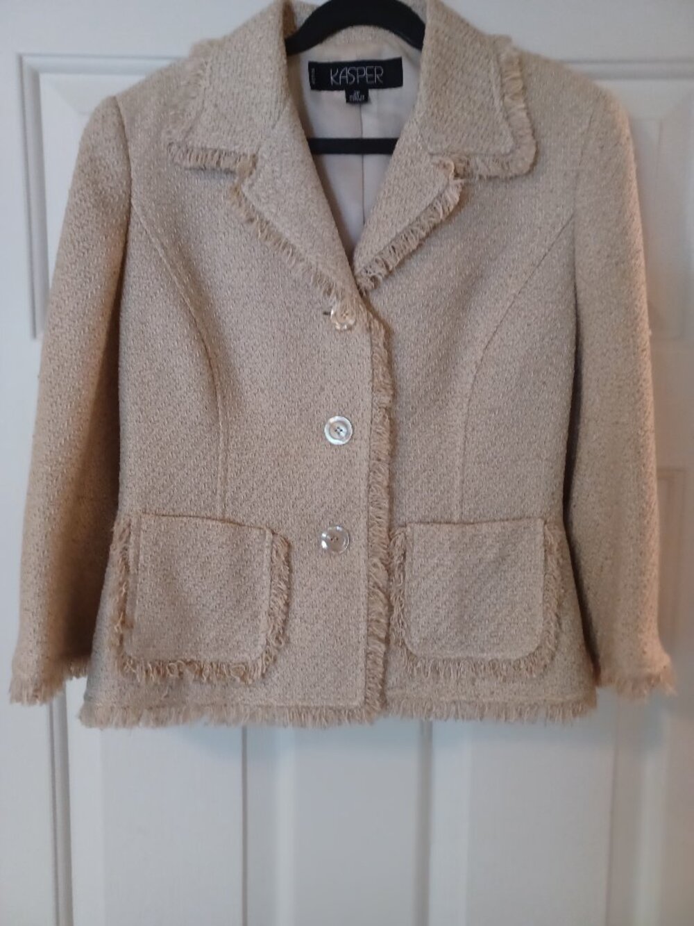 Kasper Vintage Light Weight Jacket Blazer Size 2P Beige/Cream